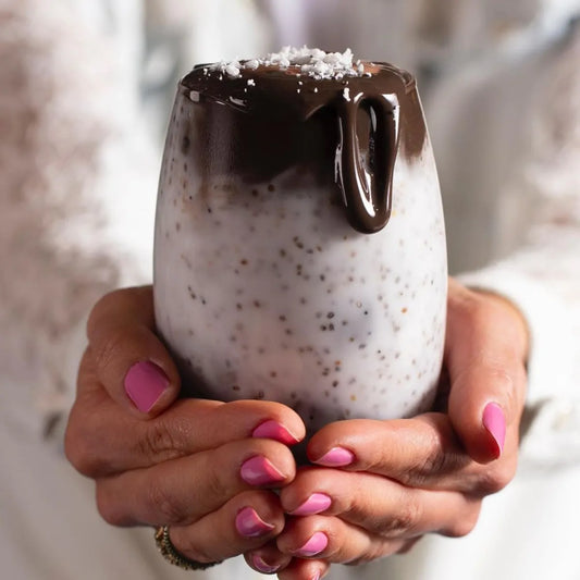 Chia Pudding com Brigadeirão Black