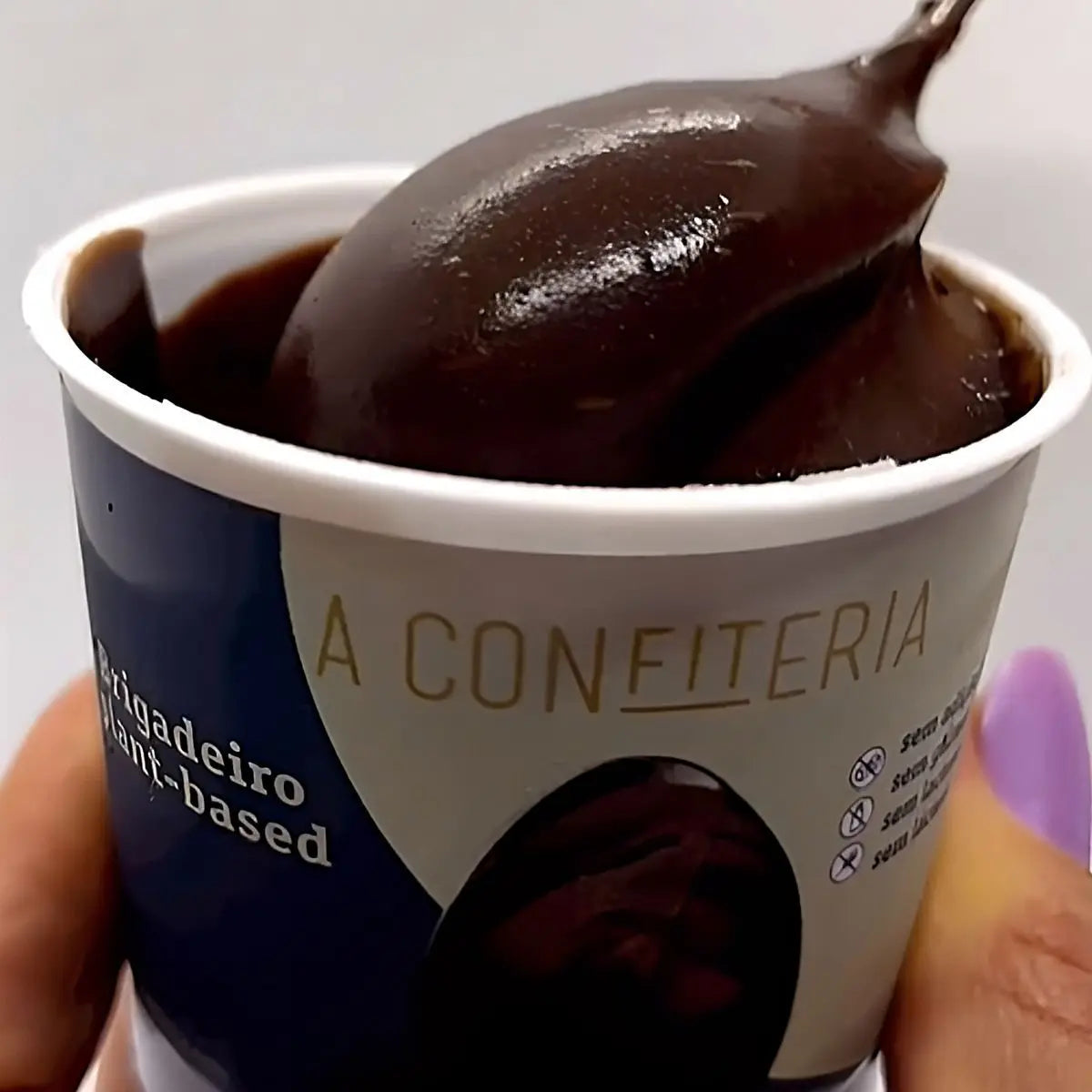 Brigadeiro Plant-Based A Confiteria – Better choices for a better life