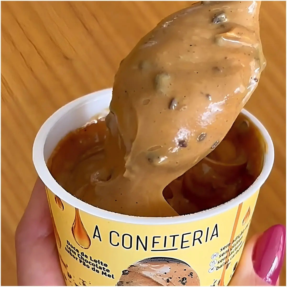 Doce de Leite com Chocolate Sabor Pão de Mel A Confiteria – Better choices for a better life